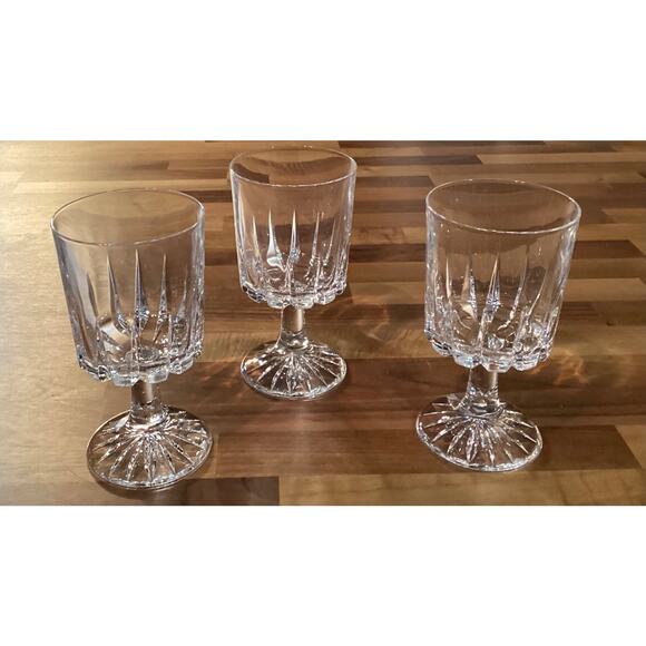 Vintage 6”Royal Crystal Rock RCR Zeus Wine Goblets Glasses Vertical Cut Set Of 3 - Picture 7 of 10